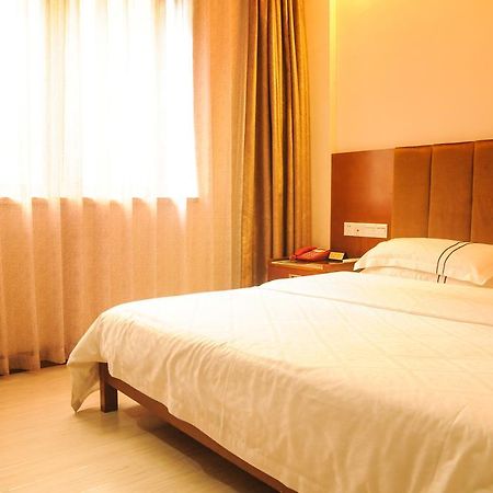 Kaifu Hotel Canton Extérieur photo